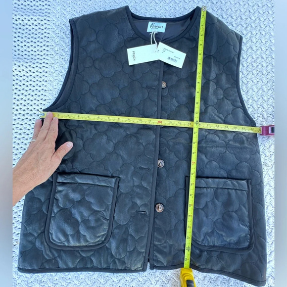 NEW FRNCH PARIS GISETTE/F12100 GILET NOIR MEDIUN WOMENS Black Quilted Vest - Picture 12 of 15